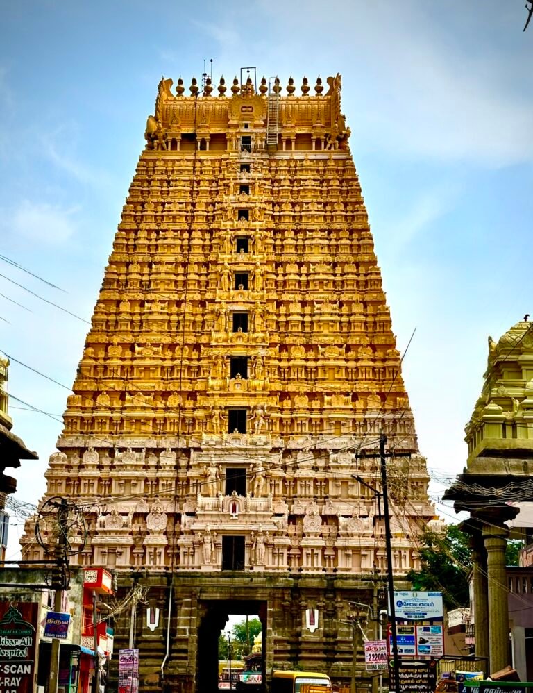 తిరుక్కోవిలూర్ ఉలగళంద పెరుమాళ్